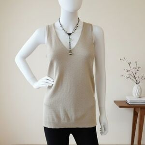 Ann Taylor Gold Metallic Knit Vest — Shimmery, Romantic & Chic Size Medium